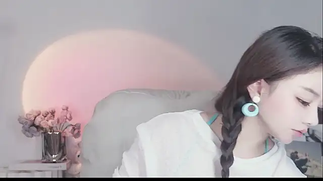 Moon-999 online show from March 26, 6:04 am