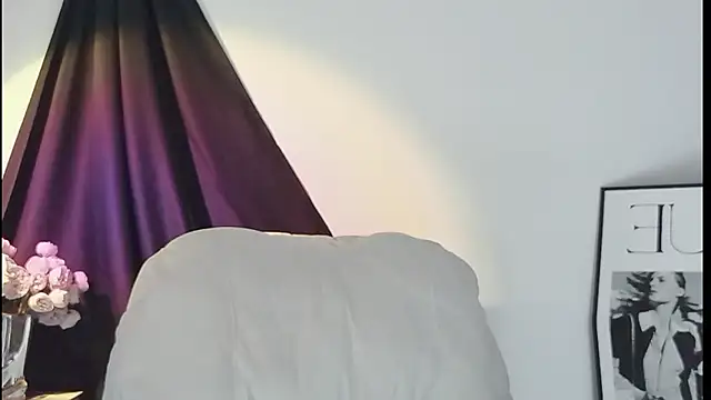 Moon-999 online show from March 29, 2:49 pm