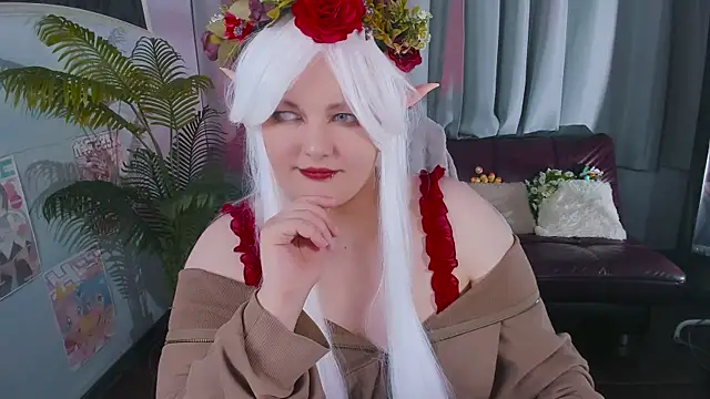 -HwasaMoore online show from April 2, 6:11 am