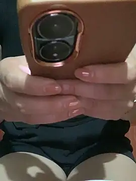 Zinii99 online show from March 31, 7:25 pm