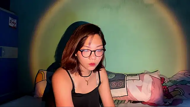 urhottie lottie online show from March 21, 3:39 pm