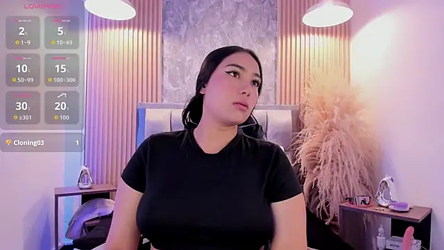 Sulay Kim online show from June 30, 8:30 pm