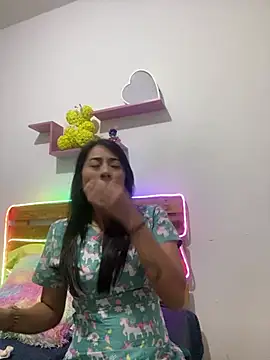 ELY FE online show from March 25, 8:01 pm