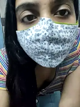 ALIZA FENDY online show from March 25, 3:26 pm