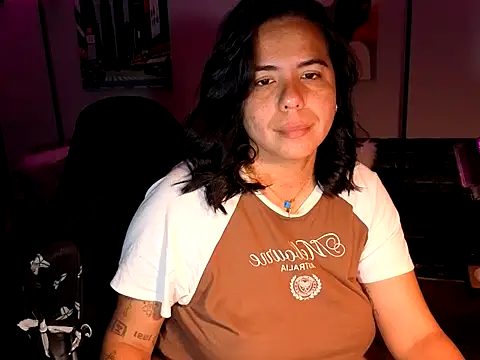 HannaJonns online show from April 2, 9:18 am