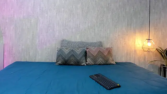 Milu zc online show from April 1, 11:55 am