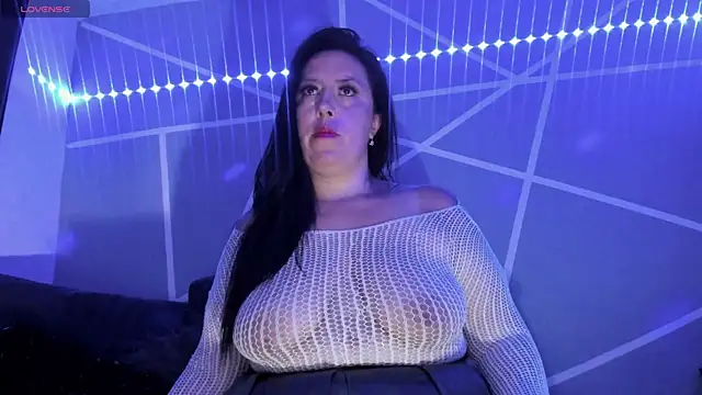 bella smit1 online show from April 7, 3:08 am