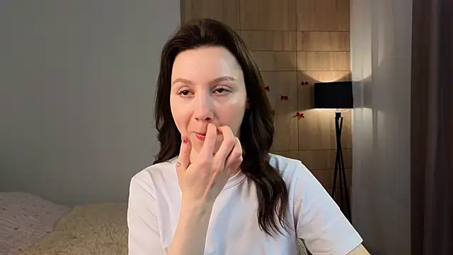 nikatiny online show from April 4, 12:04 pm