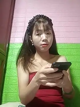 AmyLinee01 online show from May 20, 4:53 am