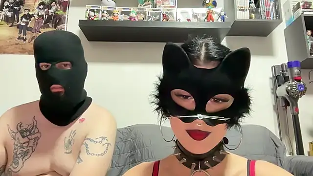 SilentScreamsVan- online show from June 9, 9:14 pm