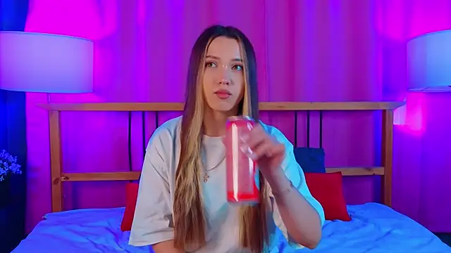 AnnaBerrys online show from April 15, 7:20 am