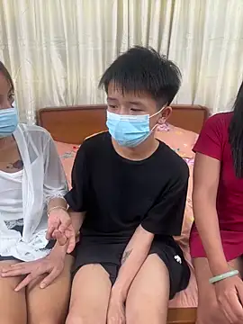 mei-678 online show from March 27, 2:07 pm