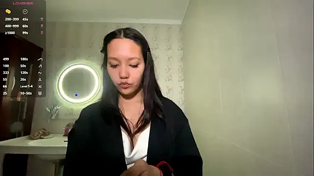 ayanovae online show from April 7, 2:35 am