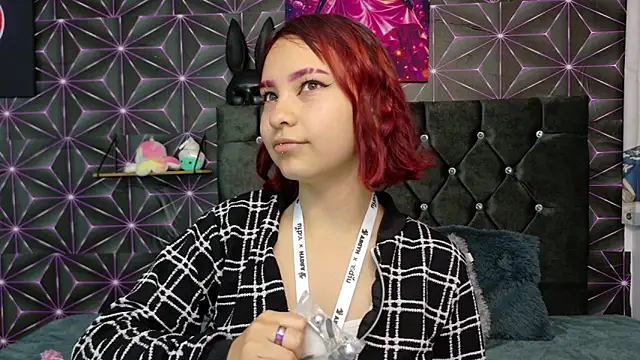 Snapshot of Megam_white chatting on April 1, 3:53 pm Megam white online show from April 1, 3:53 pm