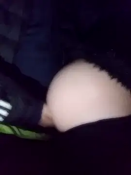 cherrygirl00 online show from March 26, 9:05 pm