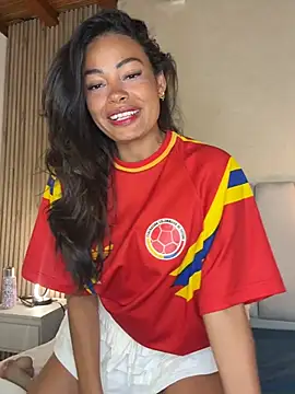 ElenaJamess online show from July 3, 7:31 pm