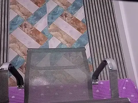 Linda londres online show from April 2, 3:04 am