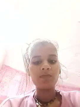 Raveena0990 online show from May 25, 1:54 pm