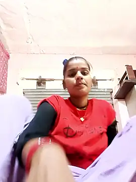 Raveena0990 online show from May 23, 8:34 am