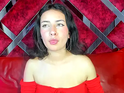 chrisstin foxx  online show from April 9, 6:19 am