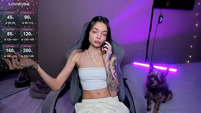 SweetMary adam online show from April 9, 4:34 pm