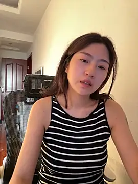 Olivia PINK0322 online show from June 5, 11:27 am
