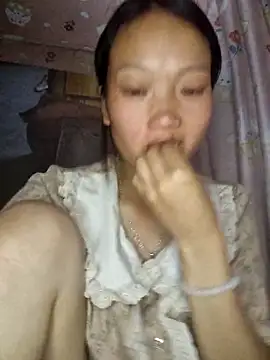 Jolinie online show from May 22, 1:53 pm