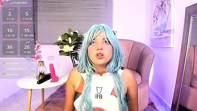 mia jonnes18 online show from May 23, 7:56 pm