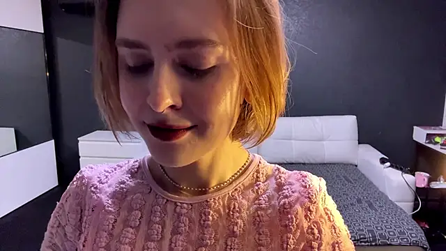 Xylarise online show from March 27, 7:58 pm