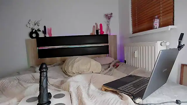 lexy night online show from March 30, 10:31 pm