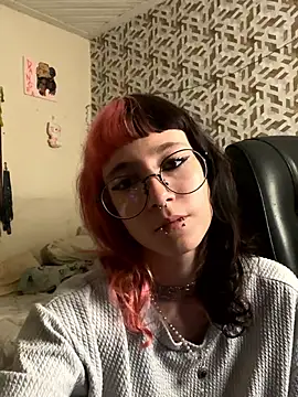 Moon  online show from May 16, 11:26 pm