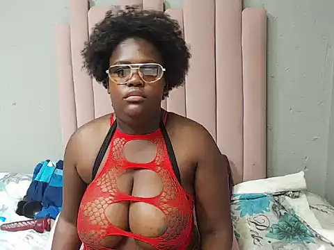 Chocolatemelons17 online show from April 8, 7:27 pm