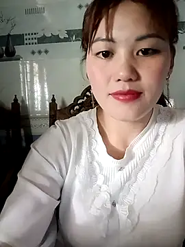 meg 06 online show from April 9, 6:19 am