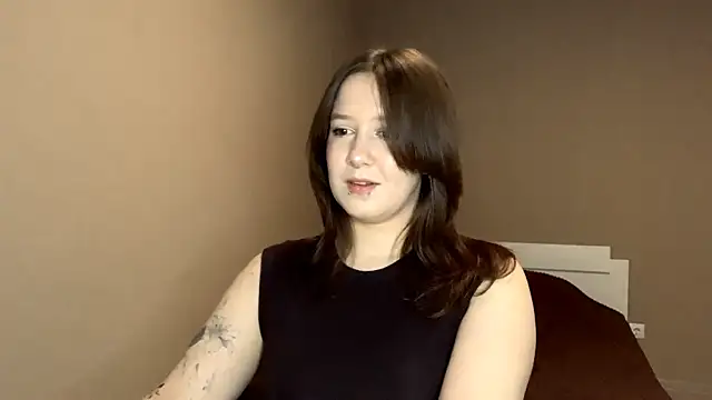 SatinyStoic online show from April 4, 6:18 pm