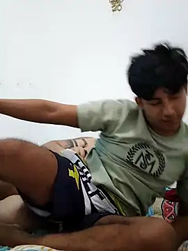 dyland gaga online show from April 4, 8:29 pm