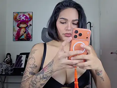 monicaconde online show from April 7, 8:05 am