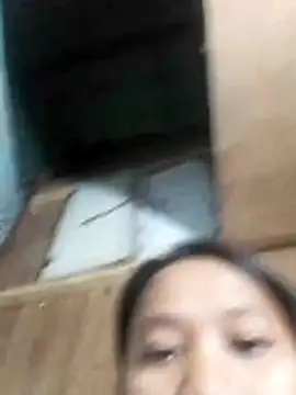 xxursweetyoonaxx online show from April 2, 7:33 pm