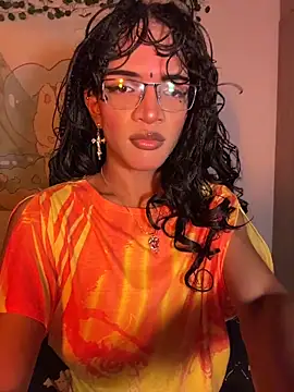 LunuxSiren online show from April 4, 1:26 am