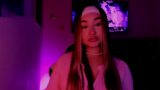 Soouuf  online show from April 8, 11:51 pm