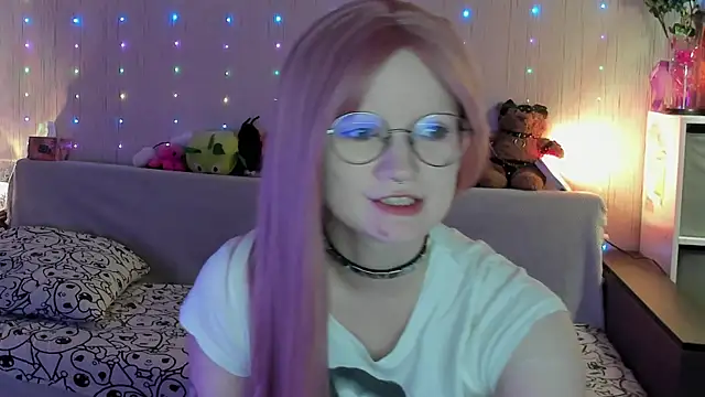 JulietFisher online show from June 11, 3:14 am
