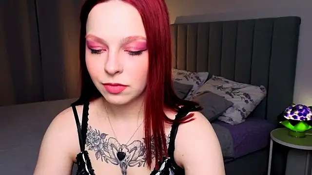 Judymooon online show from April 5, 5:23 pm