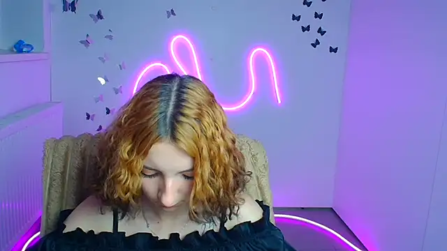 Butterfly Milly online show from June 25, 12:40 pm