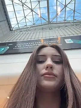 AnitaFly online show from May 21, 1:31 pm