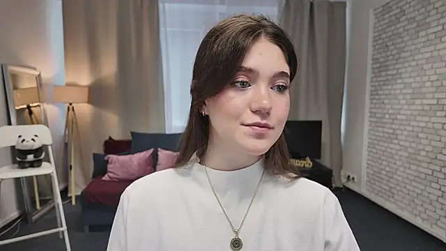 SunnyBloss online show from April 19, 6:57 am