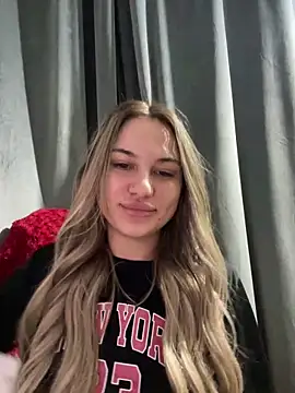 ScarlettMussee online show from April 6, 6:42 pm