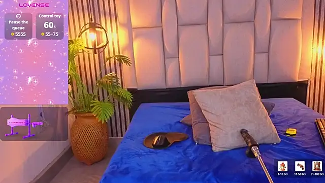 karamoss online show from April 8, 8:55 pm