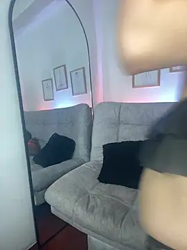 CharlotteCopper  online show from April 1, 2:25 pm