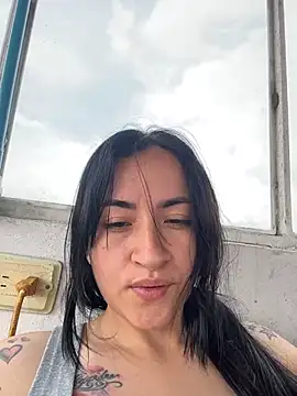 kimberly peter online show from April 21, 6:59 pm