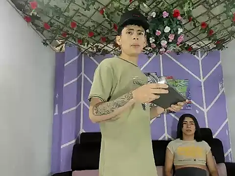 QuadFlameX0 online show from March 28, 9:35 pm