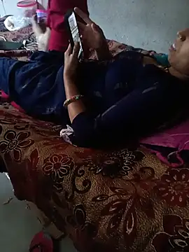 x rani online show from March 27, 8:37 am